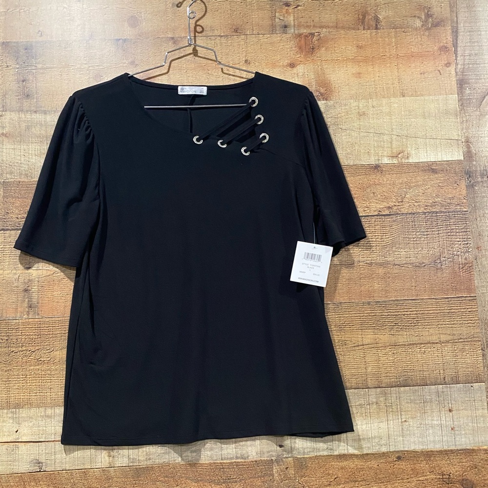 New With Tags 89th+Madison Black Grommet Detail Women's Top Size Large